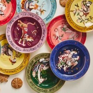 ❤️ Phannapast Taychamaythakool Twelve Days of Christmas Dessert Plates, Set of 4